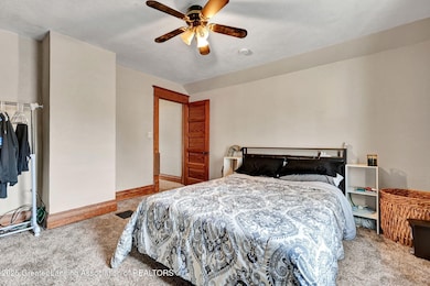 122 E Shaw St, Charlotte, MI 48813 - photo 6