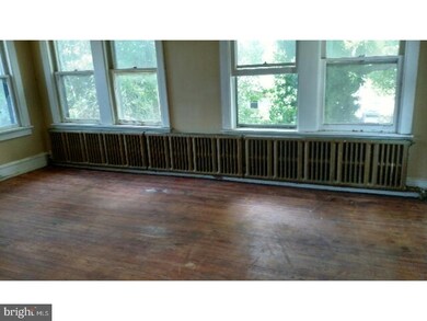 211 Evergreen Ave, Oaklyn, NJ 08107 - photo 4