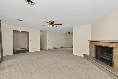 1712 W Pike St, Goshen, IN 46526 - photo 7