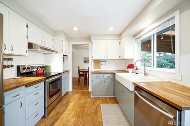 9802 215th St SW, Edmonds, WA 98020 - photo 6