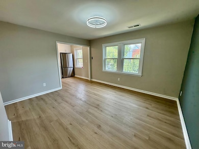 2008 38th St SE unit 302, Washington, DC 20020 - photo 4