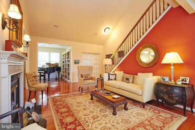 6226 Cobblers Green Ct, Gainesville, VA 20155 - photo 4