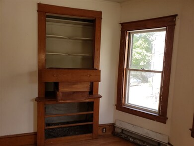 5 Mulberry St, Claremont, NH 03743 - photo 7