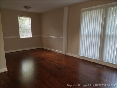 469 Mcbain Dr, Fayetteville, NC 28305 - photo 2