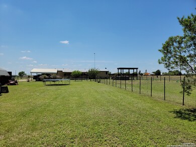 375 County Road 347, Hondo, TX 78861 - photo 3