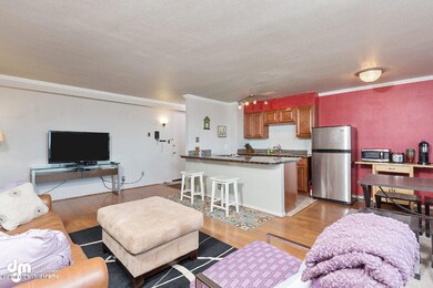 Living Room 20180413-DW-0761-SMALL