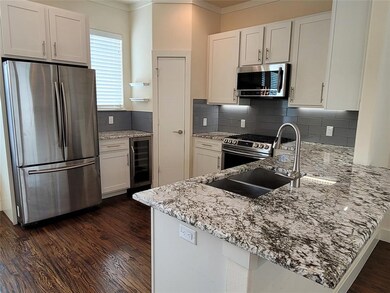 5905 Ross Ave unit 5, Dallas, TX 75206 - photo 5