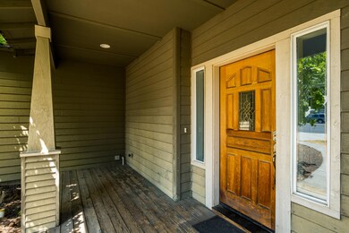 63538 Sierra Ct, Bend, OR 97701 - photo 4