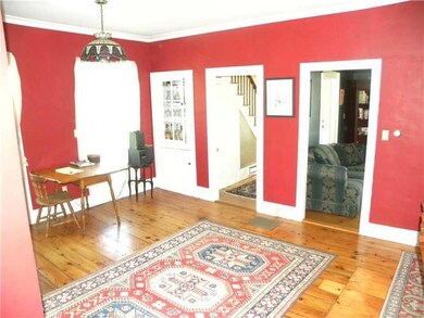 Den/Family/Great Room. Large Living...