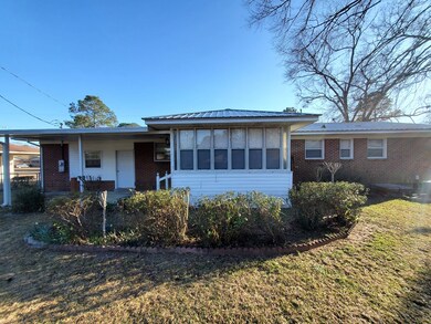 1018 Deborah St, Dothan, AL 36301 - photo 3