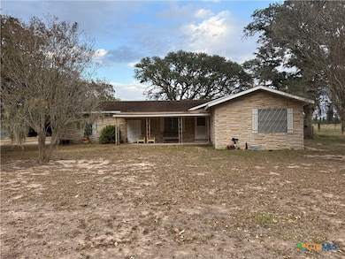 254 County Road 444, Hallettsville, TX 77964 - photo 3