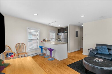 3 Spring St unit 2, Newport, RI 02840 - photo 7