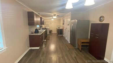 219 N Anthony St, Muskogee, OK 74403 - photo 7