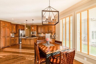 8934 Quail Ridge Ln, Lenexa, KS 66220 - photo 5