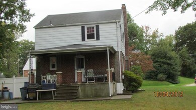 4600 Raspe Ave, Baltimore, MD 21206 - photo 2