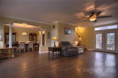 40 Song Sparrow Dr, Hendersonville, NC 28792 - photo 7