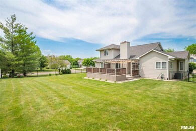 5224 N Rothmere Dr, Peoria, IL 61615 - photo 3