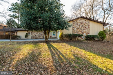 6904 Glenn Dale Rd, Glenn Dale, MD 20769 - photo 2