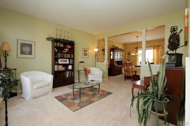 2576 Augusta Dr, Whitehall, PA 18052 - photo 5