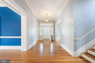 102 S Stewart St, Winchester, VA 22601 - photo 7