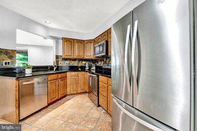 4216 Maple Path Cir, Nottingham, MD 21236 - photo 5