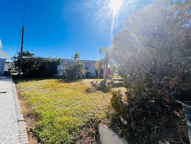 1817 Illinois Ave, Bradenton, FL 34207 - photo 4