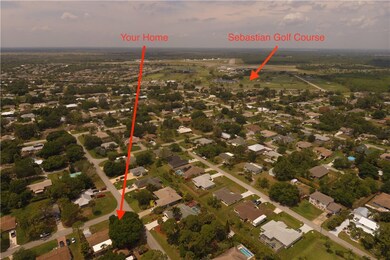3 Minute drive to Sebastian Golf Course.