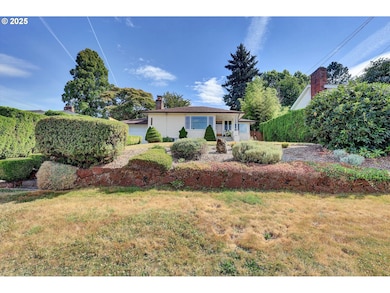 3110 NE Bryant St, Portland, OR 97211 - photo 2