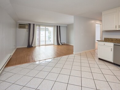 655 Plantation St unit 17 Bldg B, Worcester, MA 01605 - photo 7