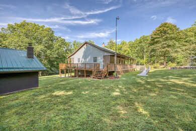 1063 Hawkins Rd 3