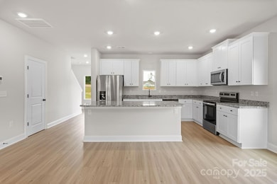 4124 Bolo Dr, Charlotte, NC 28215 - photo 6