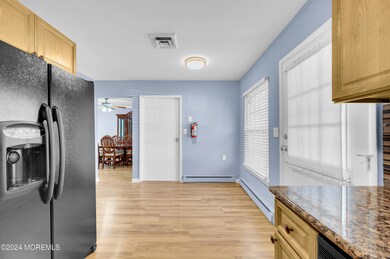 Kitchen 6
