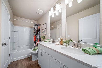 10165 Scranton Ct, Commerce City, CO 80022 - photo 6