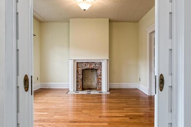 Welcome to 1469 Summit Street!