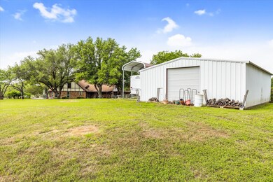 457 Shady Oak Dr, Weatherford, TX 76087 - photo 4