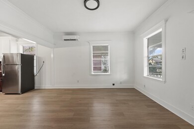 4029 Lucille St, Houston, TX 77026 - photo 5