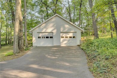 2578 Woods Edge Rd, Bath, PA 18014 - photo 6