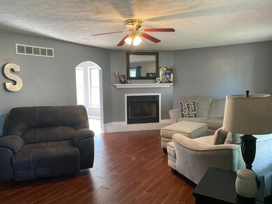 352 Virginia Ave, Harrodsburg, KY 40330 - photo 3