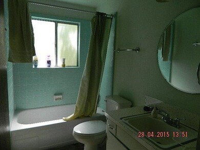 1009 NE Fall Dr, Grants Pass, OR 97526 - photo 5