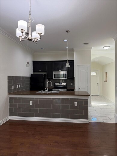 398 Mesa Dr unit A, Del Valle, TX 78617 - photo 5