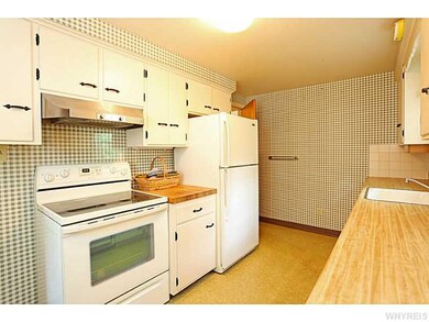 478 Fredericka St, North Tonawanda, NY 14120 - photo 5