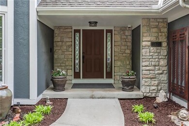 5825 Oakview St, Shawnee, KS 66216 - photo 2