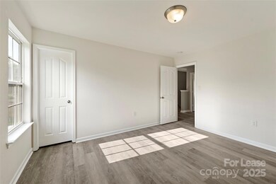 11824 Paver Ln, Midland, NC 28107 - photo 5