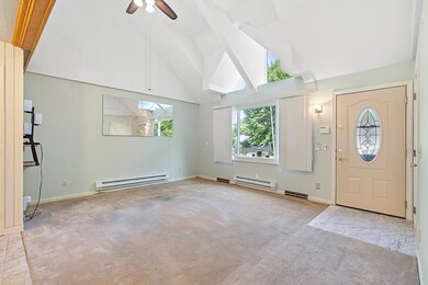 409 Holcomb Rd, Springfield, MA 01118 - photo 4