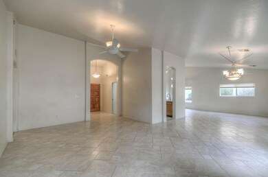 Living Room (2)