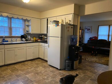 Kitchen to living
