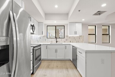 6-web-or-mls-5104-n-32nd-st-336