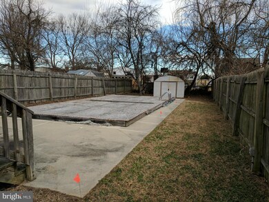 8553 Summit Rd, Pasadena, MD 21122 - photo 6