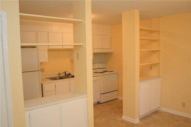 1121 Beachview Dr, Saint Simons Island, GA 31522 - photo 4