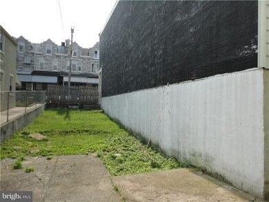 326 Locust St, Reading, PA 19604 - photo 2